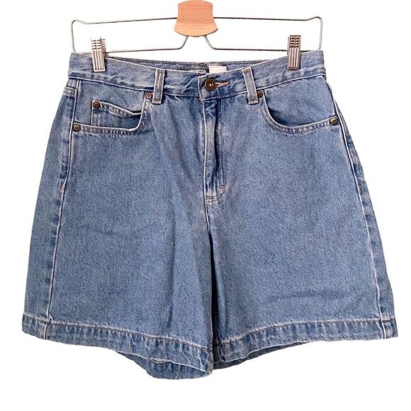 Liz Claiborne Classic Fit Mom Shorts High Rise Blue Denim Shorts in Size 8 - Picture 1 of 9